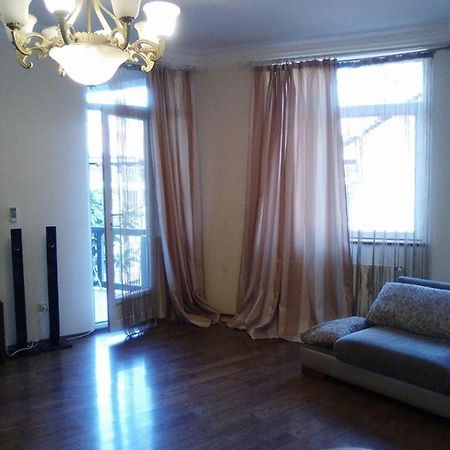 Da-Ma Apartments Тбилиси Екстериор снимка