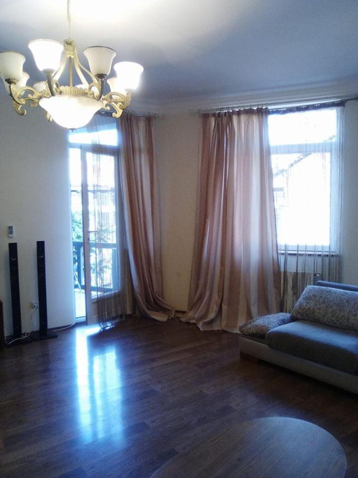 Da-Ma Apartments Тбилиси Екстериор снимка